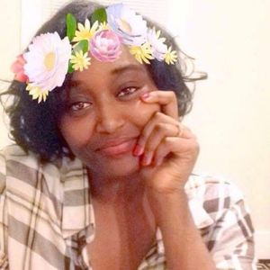 Meet your Posher, Daniela helena